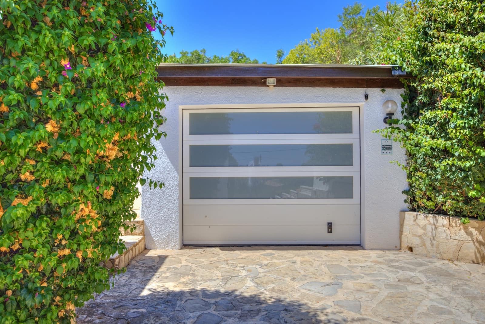 3 Zimmer Villa zu verkaufen in Moraira mit Pool - 915.000 € (Ref: 10009522)
