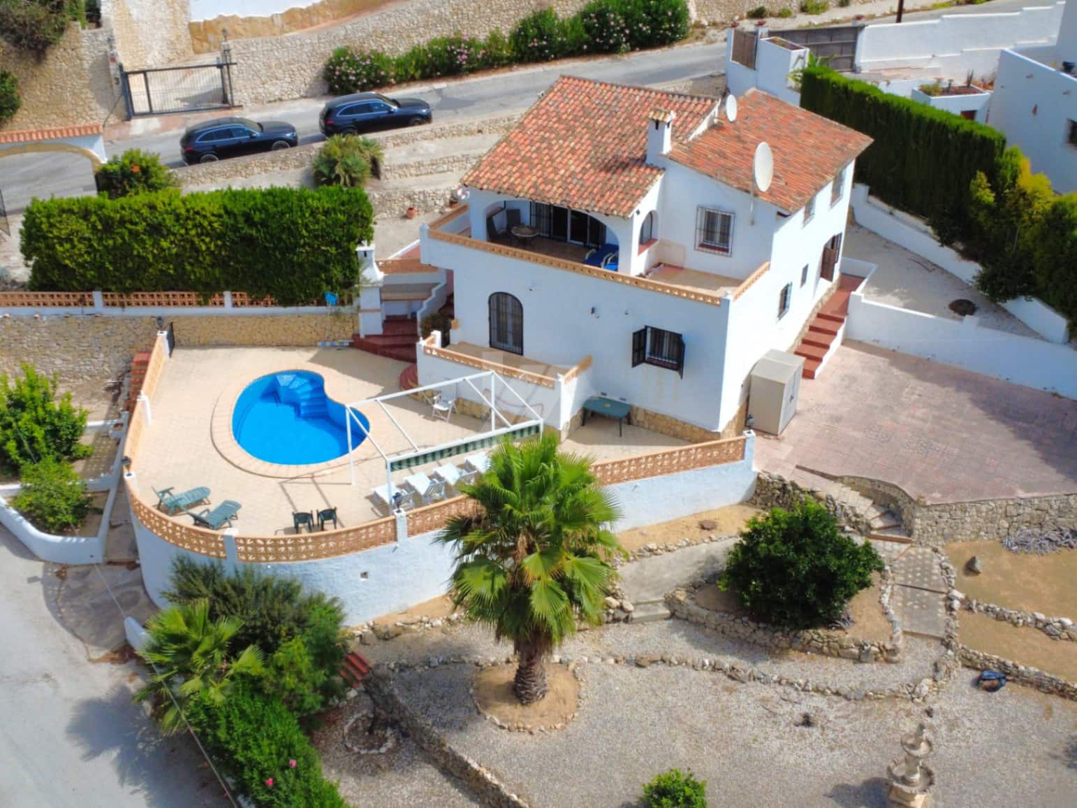 Chalet de 5 habitaciones en Moraira en venta con piscina - 625.000 € (Ref: 10016879)
