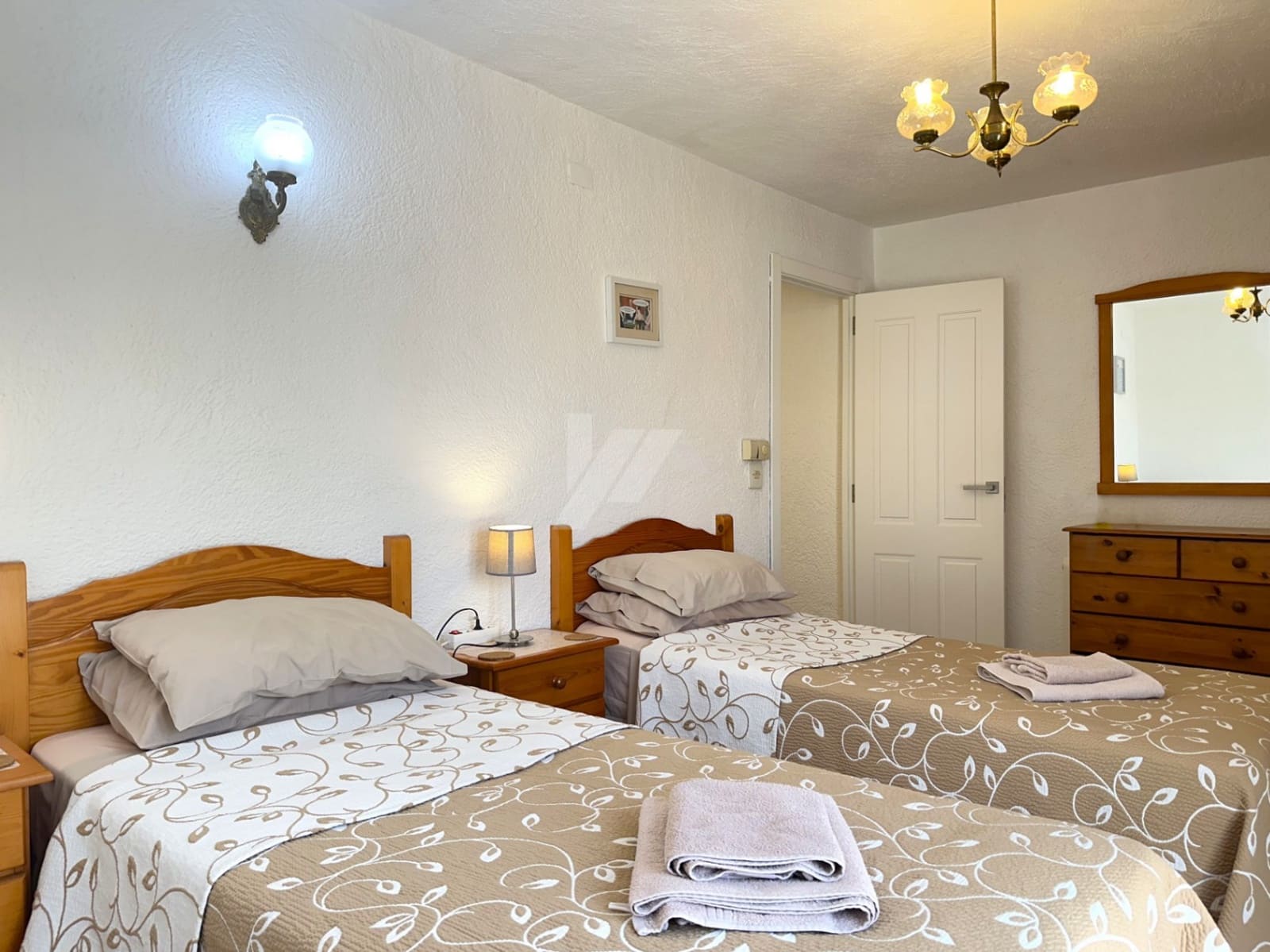 Chalet de 5 habitaciones en Moraira en venta con piscina - 625.000 € (Ref: 10016879)