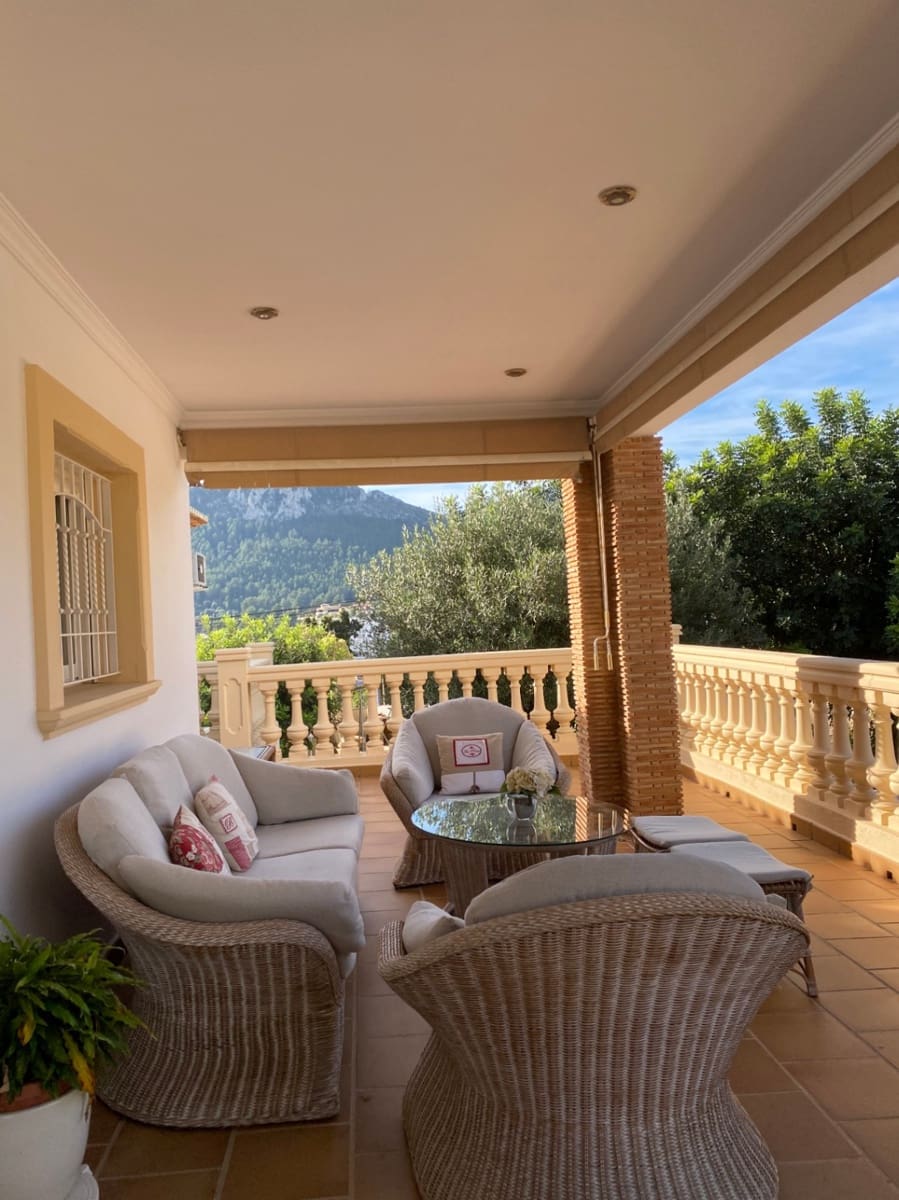 6 camera da letto Villa in vendita in Orba con piscina garage - 890.000 € (Rif: 10016882)