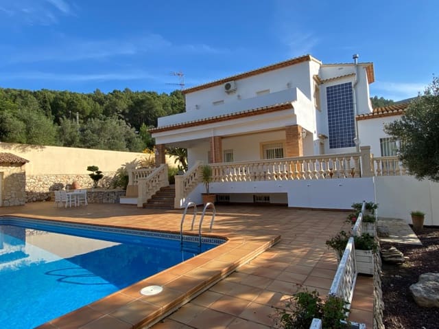 6 camera da letto Villa in vendita in Orba con piscina garage - 890.000 € (Rif: 10016882)