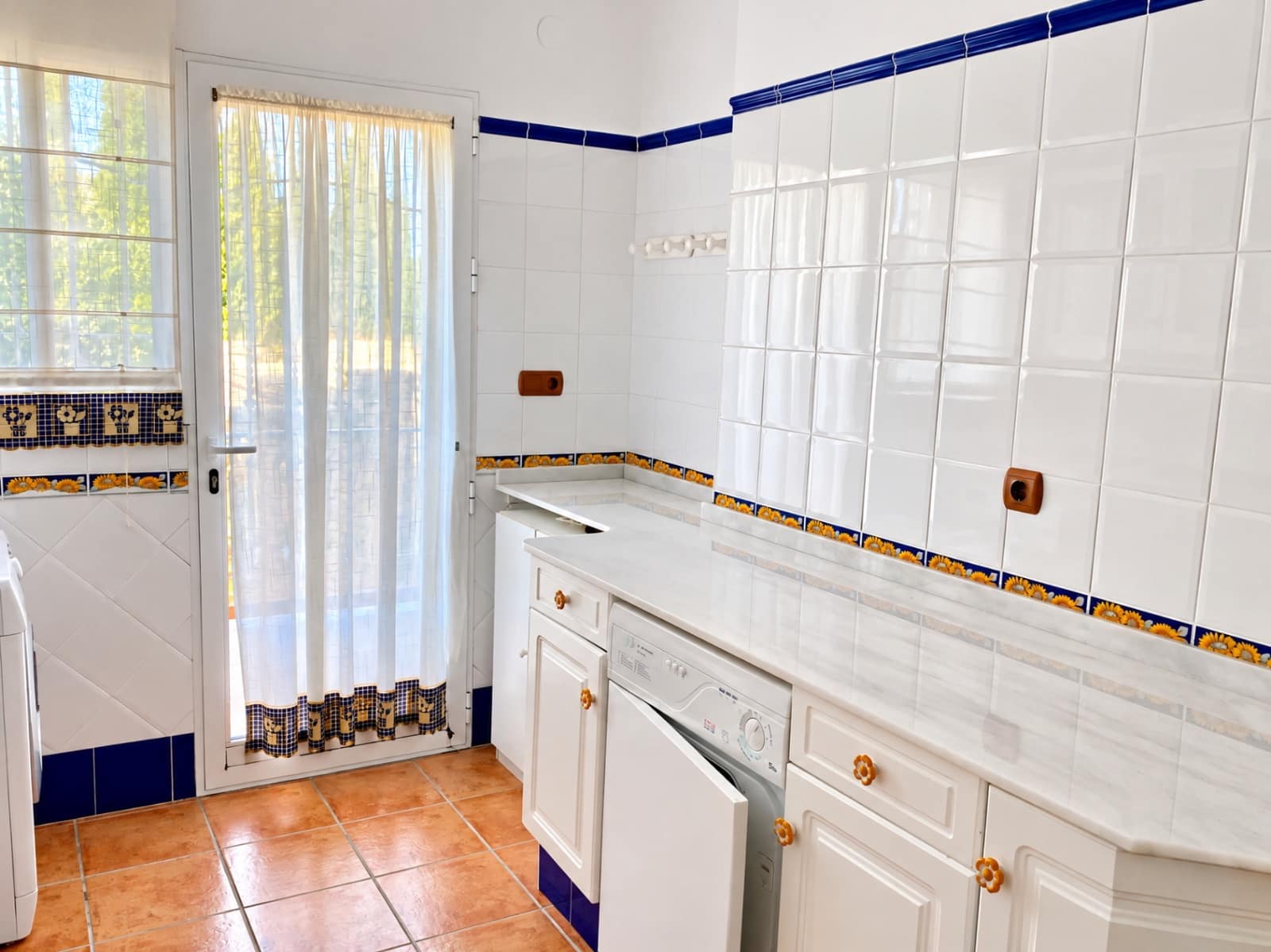 6 bedroom Villa for sale in Orba with pool garage - € 890,000 (Ref: 10016882)