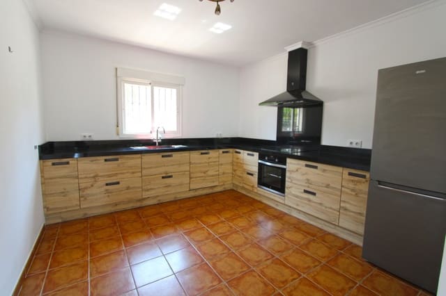5 camera da letto Villa in vendita in Orba con piscina garage - 645.000 € (Rif: 10016884)