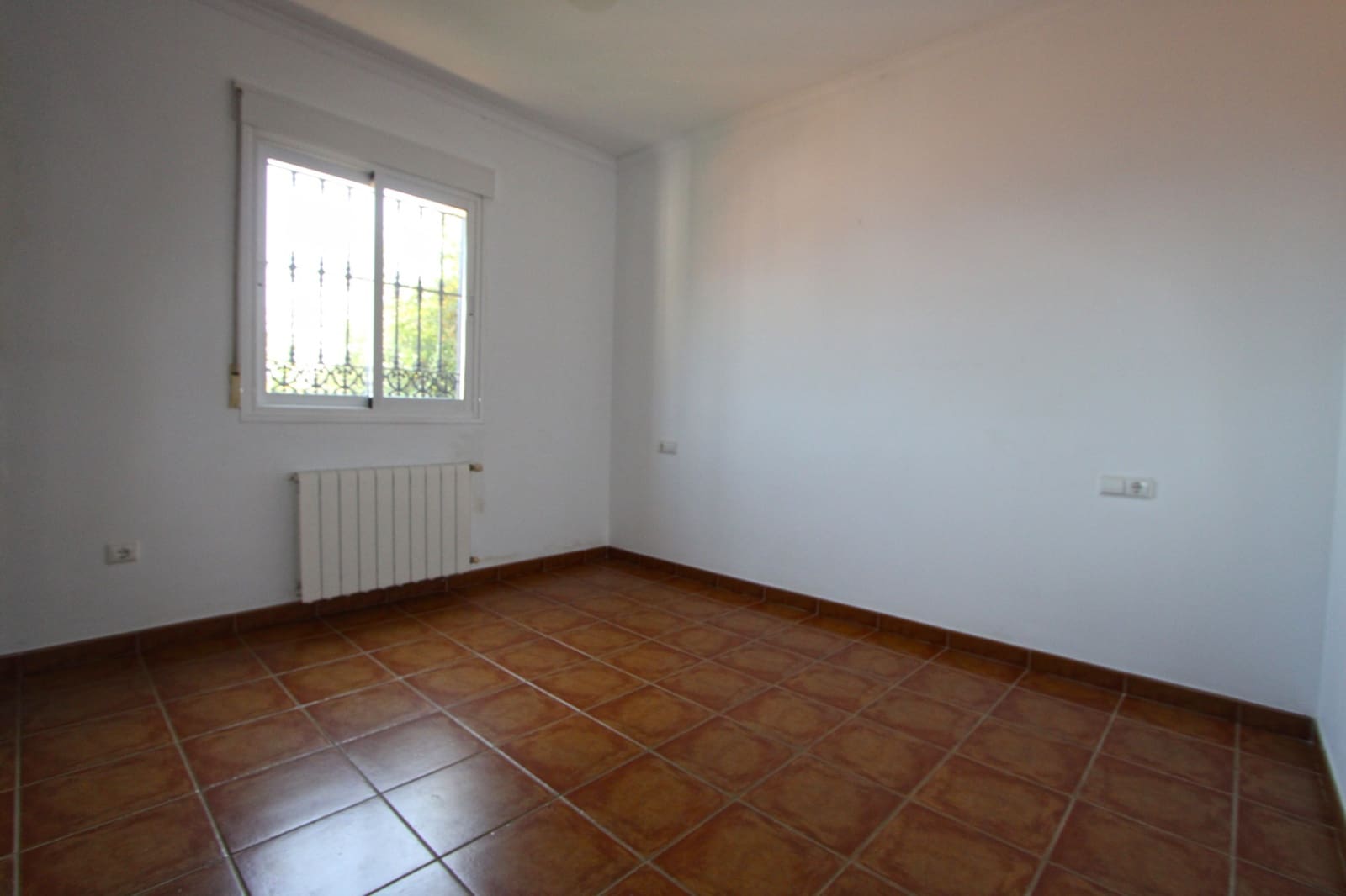 5 camera da letto Villa in vendita in Orba con piscina garage - 645.000 € (Rif: 10016884)