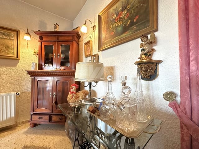 3 sypialnia Willa na sprzedaż w Moraira, Teulada-Moraira z basenem garażem - 820 000 € (Ref: 10016885)