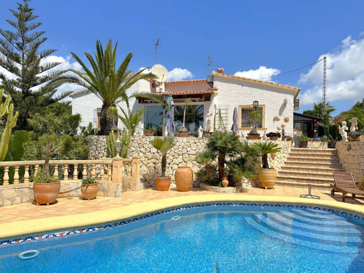 3 sypialnia Willa na sprzedaż w Moraira z basenem garażem - 820 000 € (Ref: 10016885)