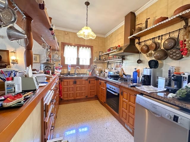 3 sypialnia Willa na sprzedaż w Moraira, Teulada-Moraira z basenem garażem - 820 000 € (Ref: 10016885)