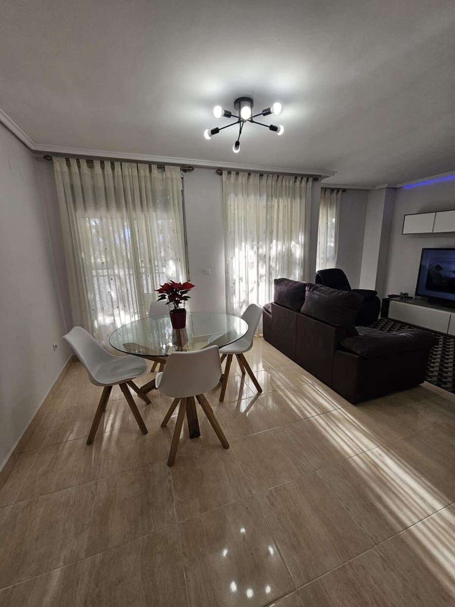 Apartamento de 3 habitaciones en Dénia en venta con garaje - 299.000 € (Ref: 10016886)