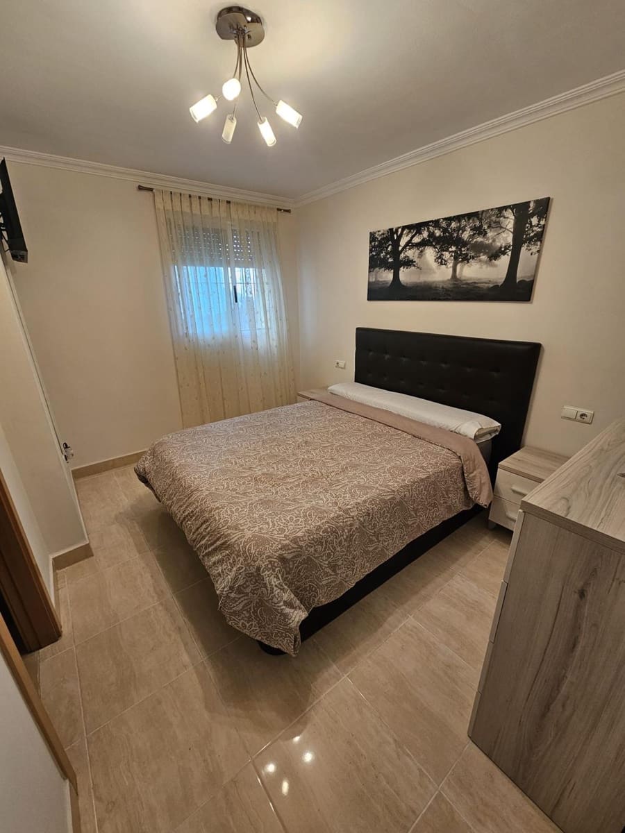 Apartamento de 3 habitaciones en Dénia en venta con garaje - 299.000 € (Ref: 10016886)