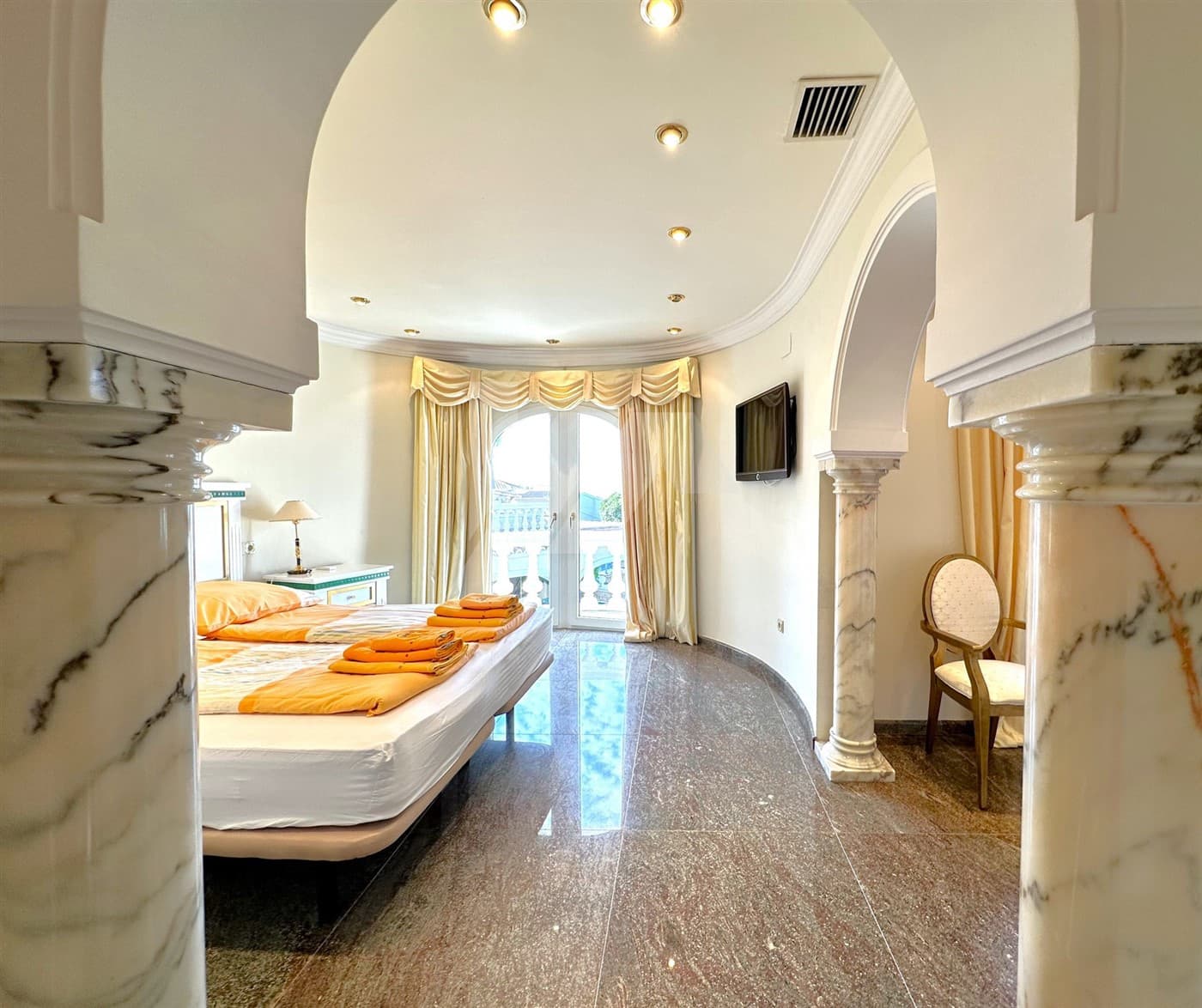 4 chambre Villa/Maison à vendre à Benissa avec piscine garage - 1 990 000 € (Ref: 10016889)