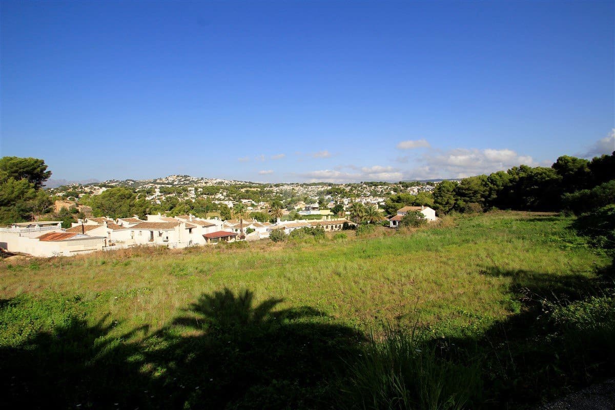 Building Plot for sale in Moraira - € 1,200,000 (Ref: 10016890)