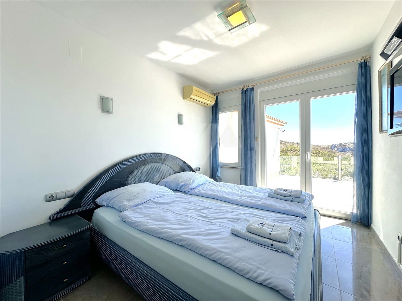 4 quarto Moradia para venda em Moraira com piscina garagem - 1 990 000 € (Ref: 10016896)