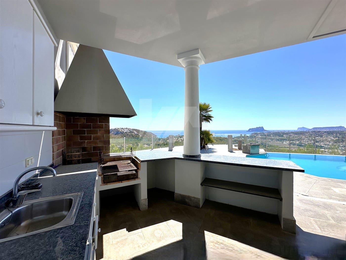 4 quarto Moradia para venda em Moraira com piscina garagem - 1 990 000 € (Ref: 10016896)