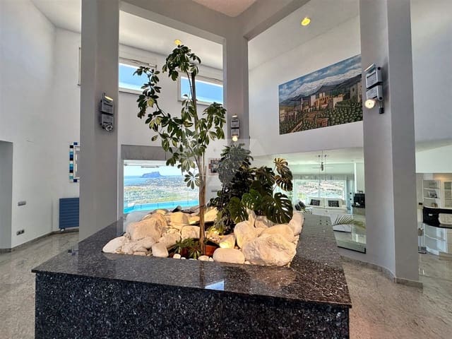 4 quarto Moradia para venda em Moraira, Teulada-Moraira com piscina garagem - 1 990 000 € (Ref: 10016896)
