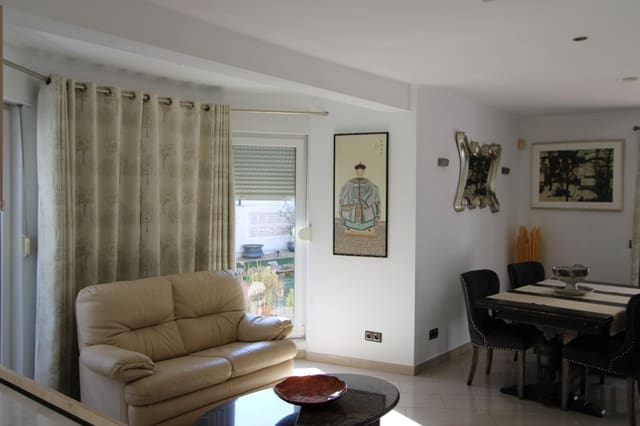 4 slaapkamer Villa te koop in Jalón / Xaló met zwembad garage - € 475.000 (Ref: 10031291)