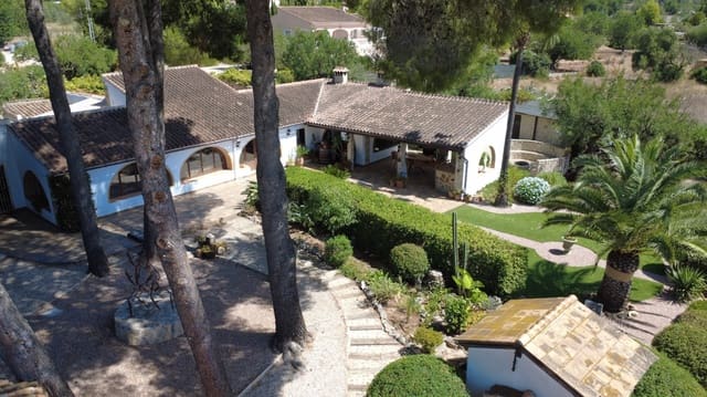 4 soverom Villa til salgs i Jalón / Xaló med svømmebasseng garasje - € 660 000 (Ref: 10031292)