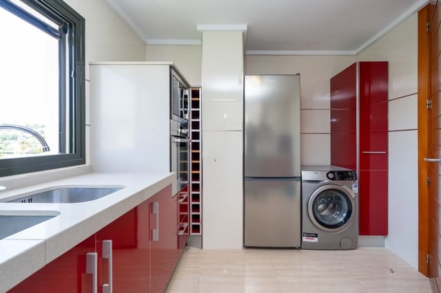 3 bedroom Villa for sale in Benissa with pool garage - € 790,000 (Ref: 10031294)