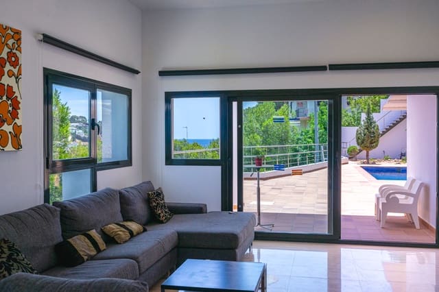 3 bedroom Villa for sale in Benissa with pool garage - € 790,000 (Ref: 10031294)