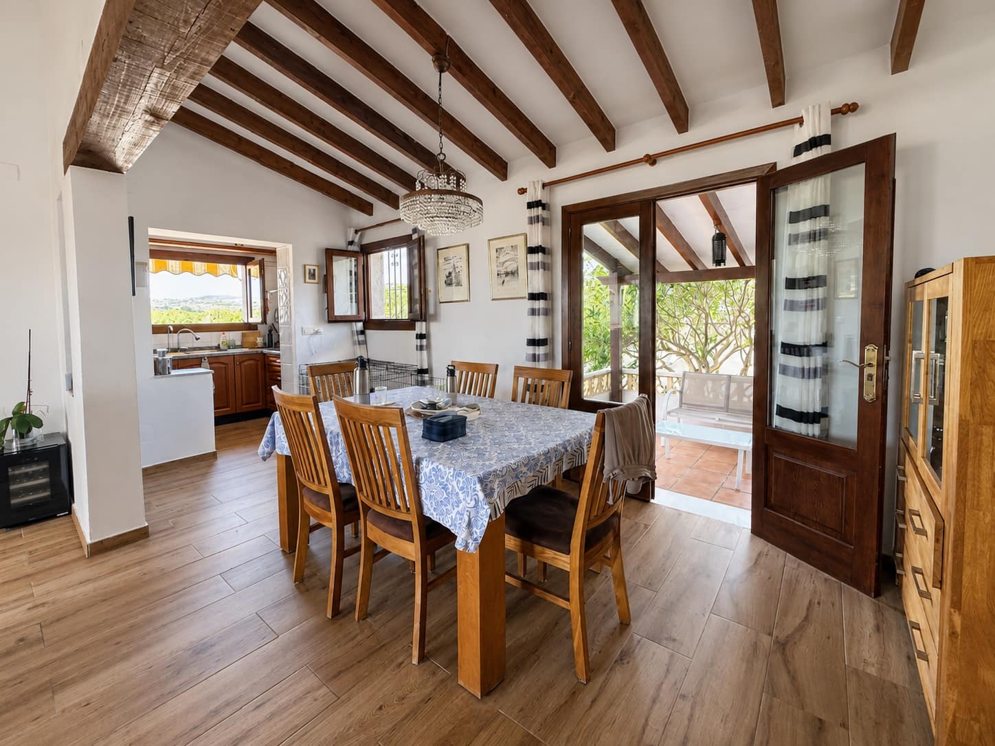 4 soverom Villa til salgs i Moraira med svømmebasseng - € 595 000 (Ref: 10048415)