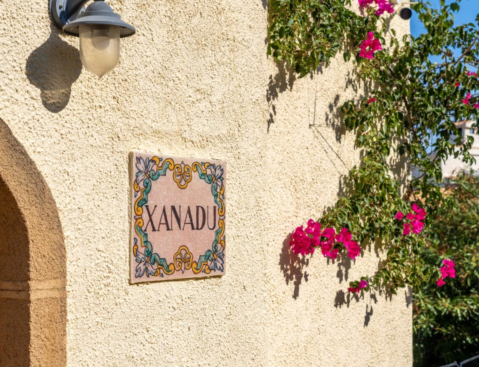 Chalet de 4 habitaciones en Javea / Xàbia en venta con garaje - 925.000 € (Ref: 10048418)