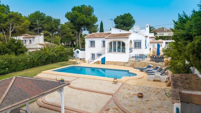 5 Zimmer Villa zu verkaufen in La Granadella  - Costa Nova, Javea / Xàbia mit Garage - 650.000 € (Ref: 10048419)