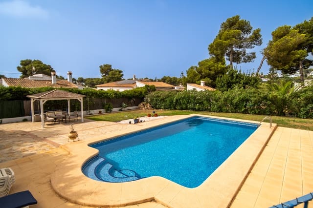 5 Zimmer Villa zu verkaufen in La Granadella  - Costa Nova, Javea / Xàbia mit Garage - 650.000 € (Ref: 10048419)