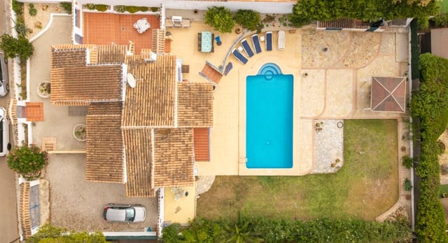5 Zimmer Villa zu verkaufen in La Granadella  - Costa Nova, Javea / Xàbia mit Garage - 650.000 € (Ref: 10048419)