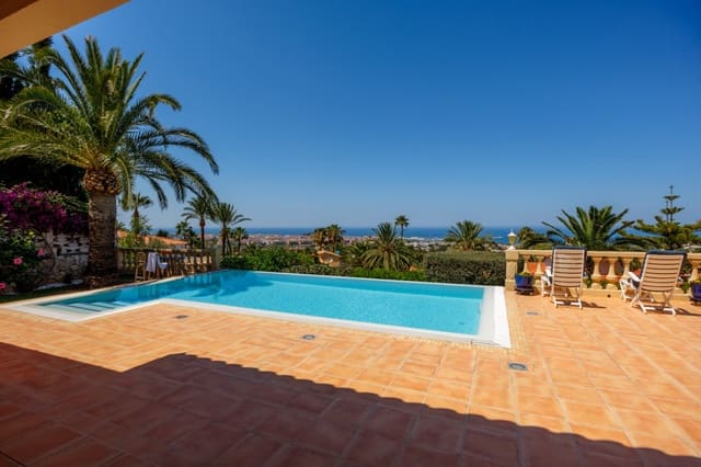 3 quarto Moradia para venda em El Montgó, Dénia com piscina garagem - 990 000 € (Ref: 10057701)
