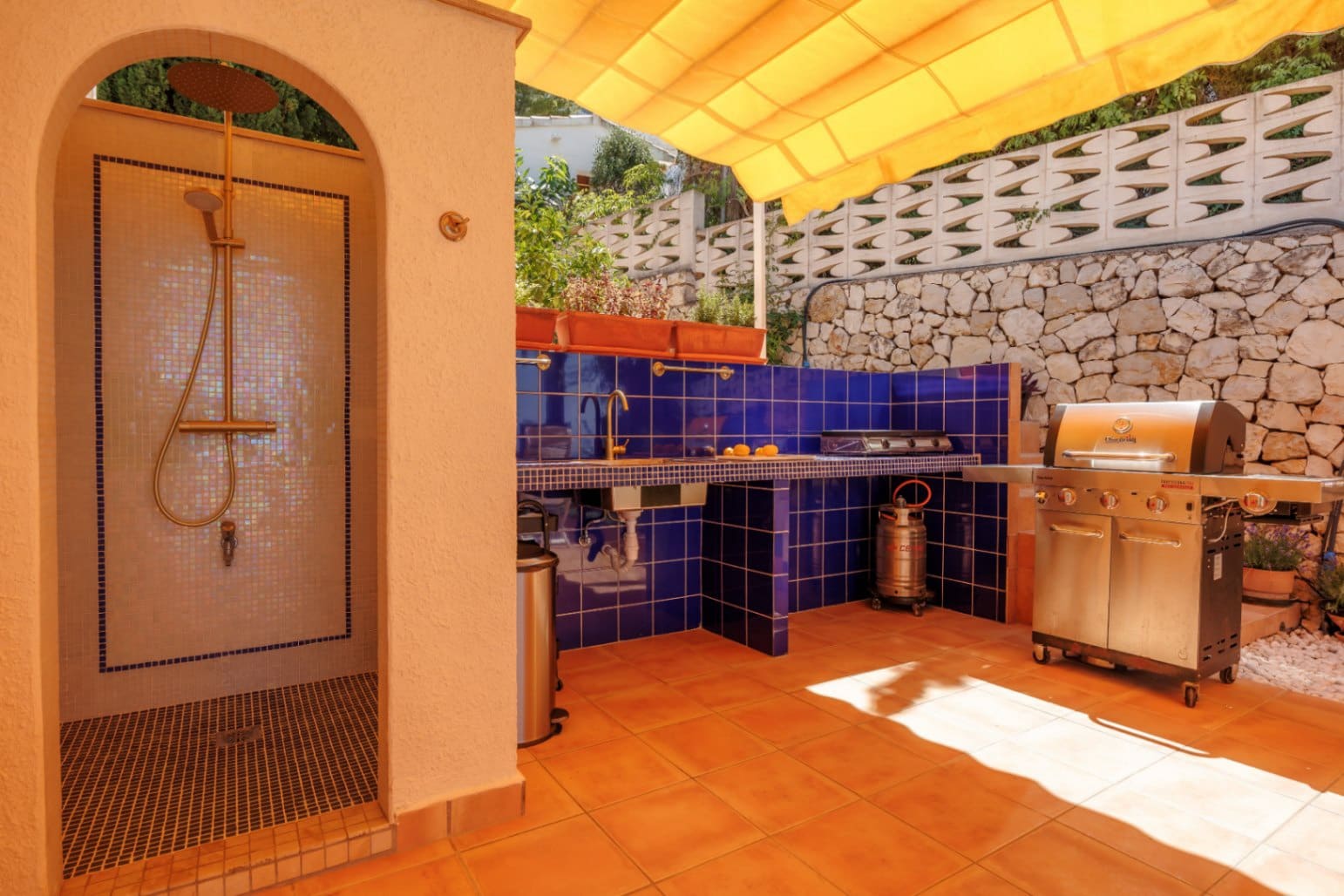 3 quarto Moradia para venda em Denia com piscina garagem - 990 000 € (Ref: 10057701)