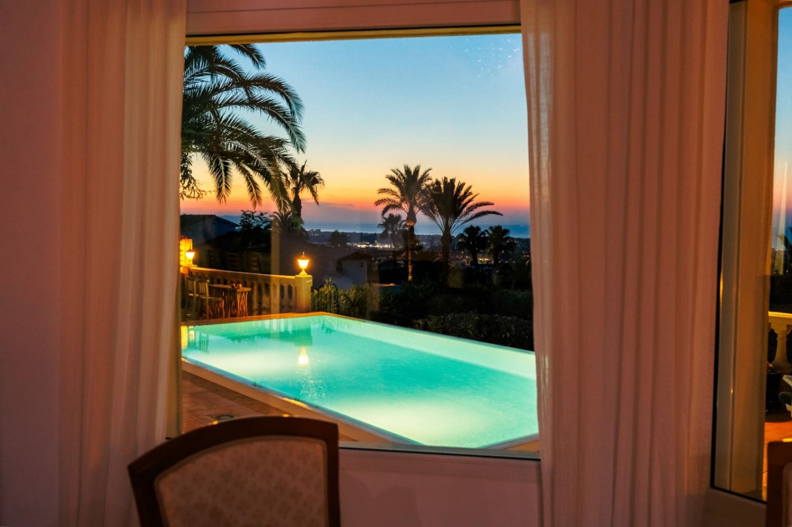 3 quarto Moradia para venda em Denia com piscina garagem - 990 000 € (Ref: 10057701)