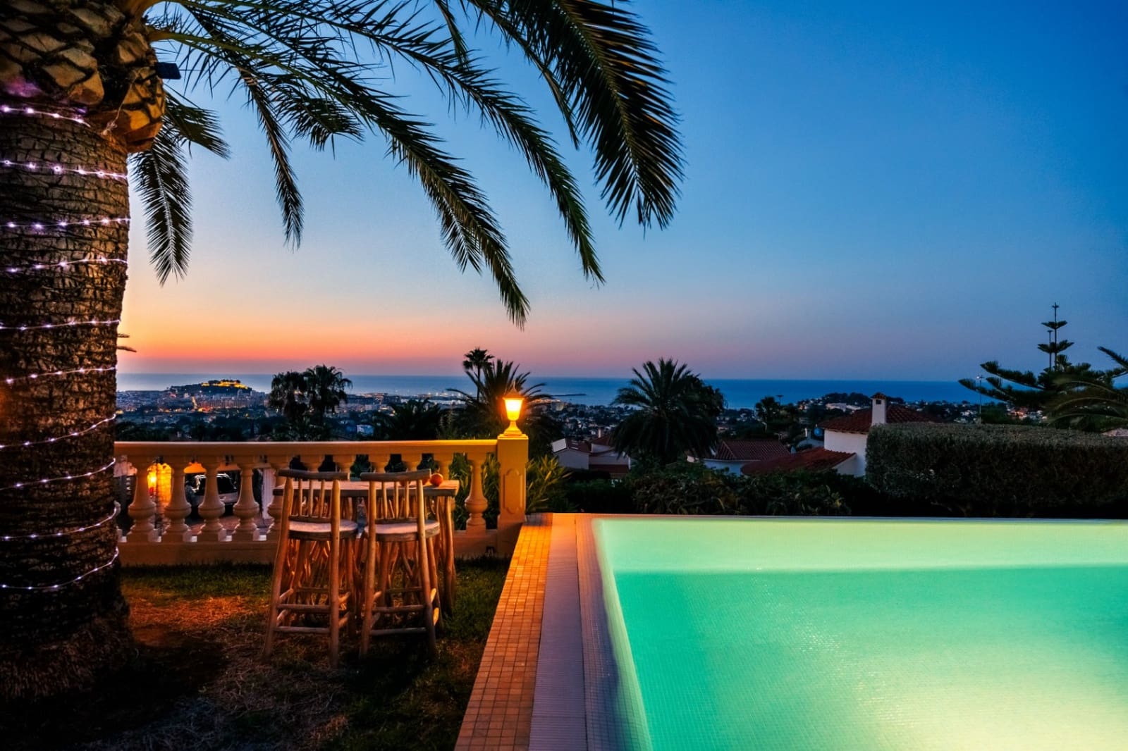 3 quarto Moradia para venda em Denia com piscina garagem - 990 000 € (Ref: 10057701)