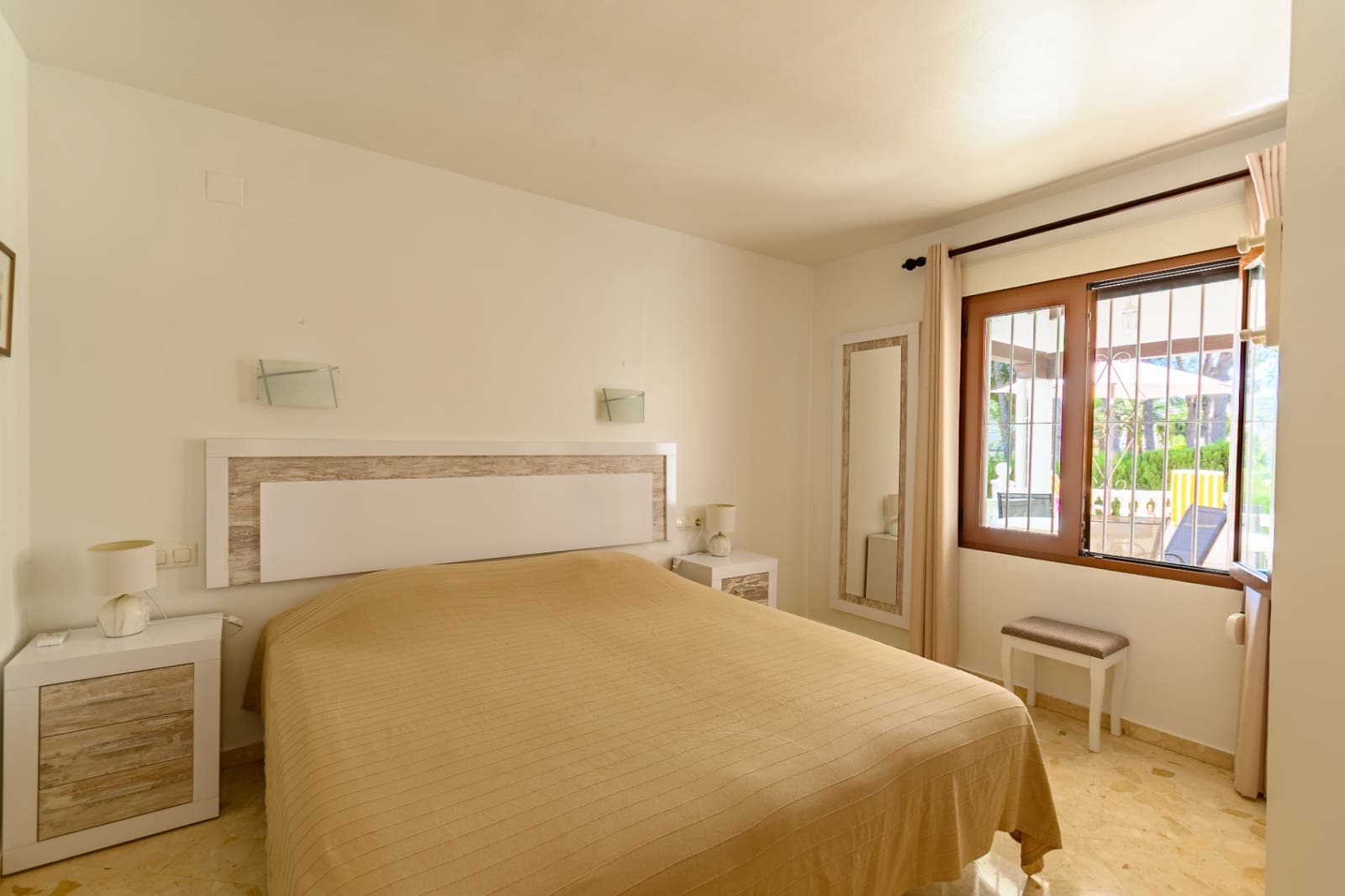 2 quarto Moradia para venda em Moraira com piscina garagem - 465 000 € (Ref: 10077192)