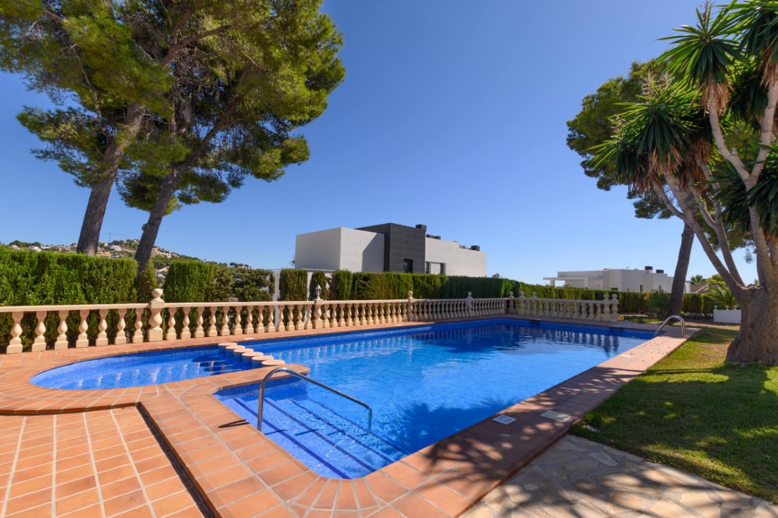 2 quarto Moradia para venda em Moraira com piscina garagem - 465 000 € (Ref: 10077192)