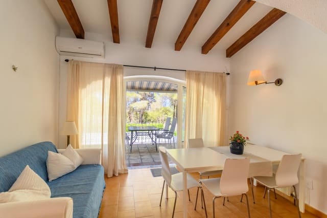 2 makuuhuone Huvila myytävänä paikassa Moraira, Teulada-Moraira mukana uima-altaan 
autotalli - 329 000 € (Ref: 10116052)