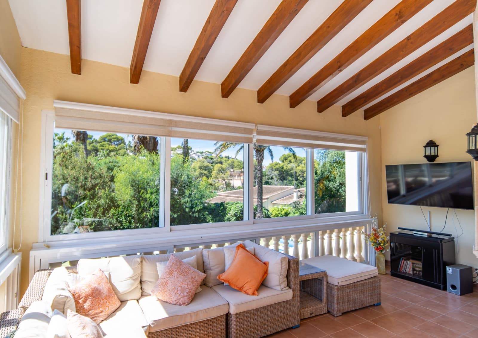 3 chambre Villa/Maison à vendre à Ambolo avec piscine - 795 000 € (Ref: 10125260)