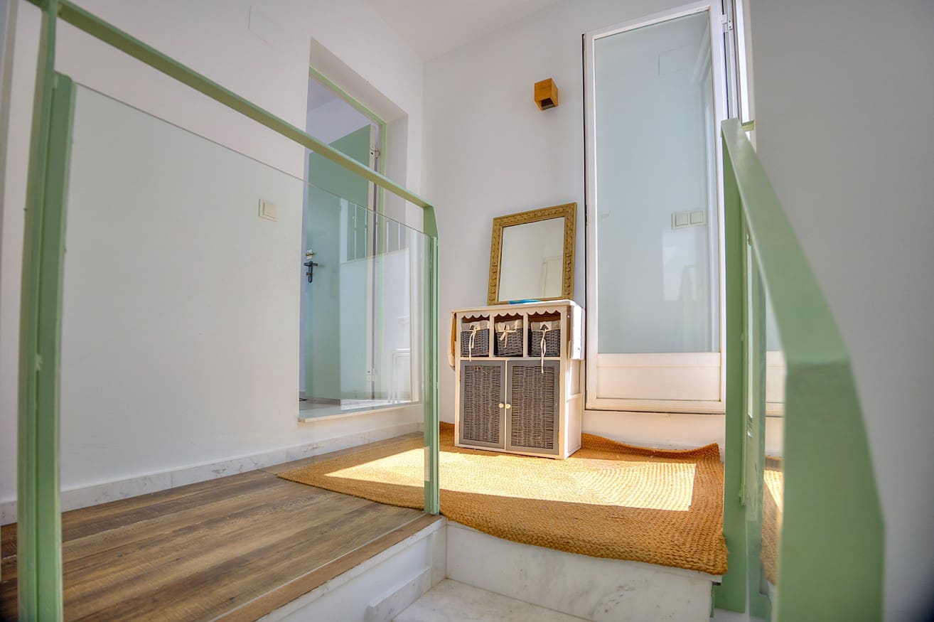 3 bedroom Flat for sale in Benitachell / Benitatxell with garage - € 275,000 (Ref: 10125263)