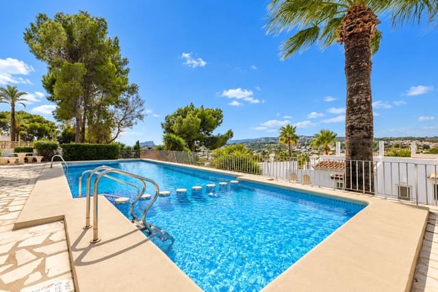 2 sypialnia Dom blizniak na sprzedaż w Moraira, Teulada-Moraira z basenem - 320 000 € (Ref: 10135079)