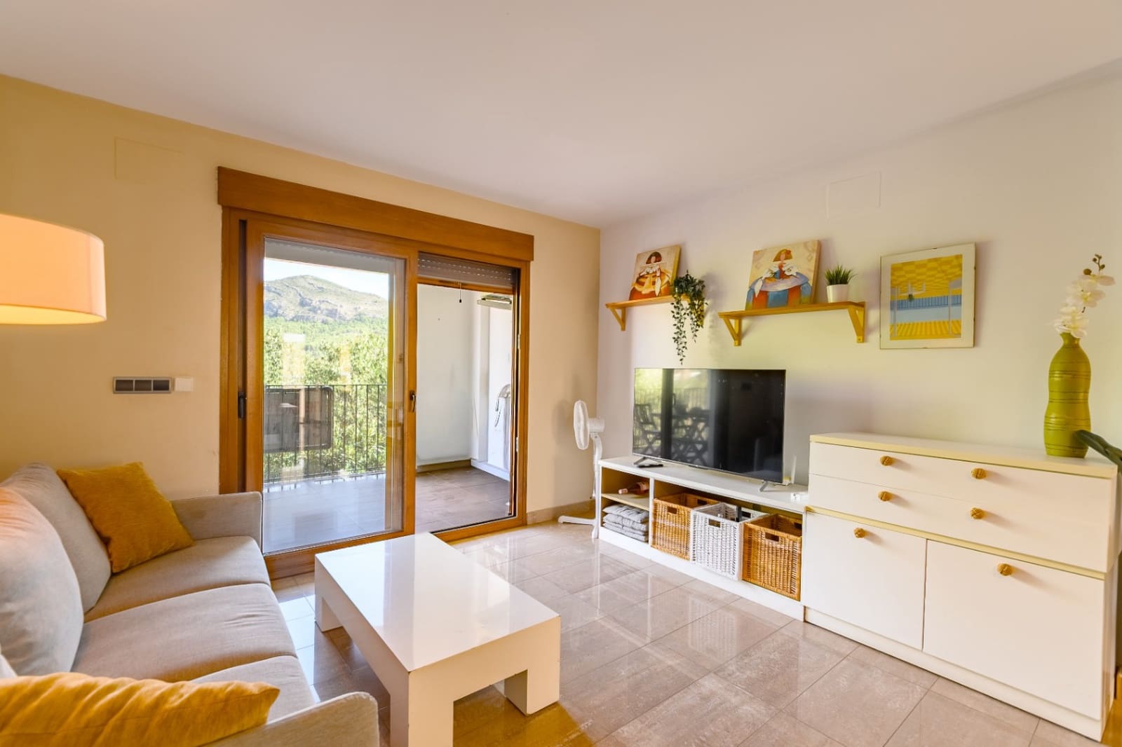 2 Zimmer Apartment zu verkaufen in Jalon / Xalo - 225.000 € (Ref: 10140461)