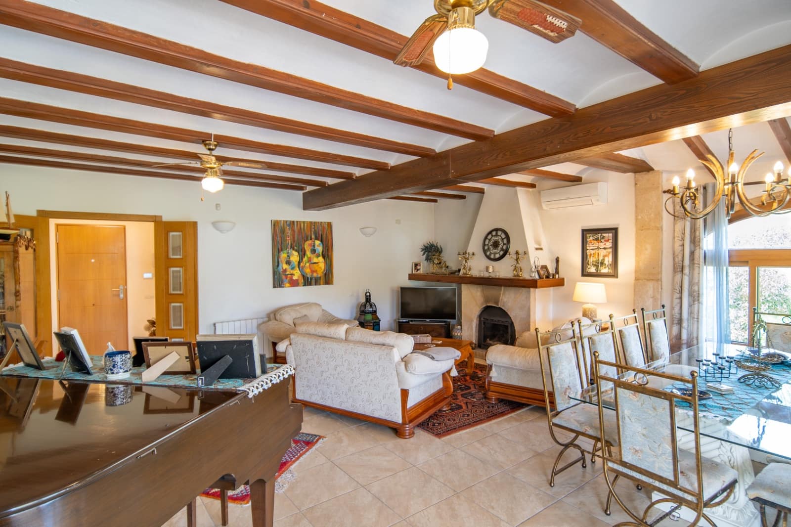 5 bedroom Villa for sale in Adsubia with pool - € 1,250,000 (Ref: 10158388)