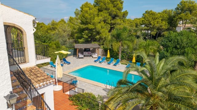 Chalet de 5 habitaciones en Adsubia, Javea / Xàbia en venta con piscina - 1.250.000 € (Ref: 10158388)