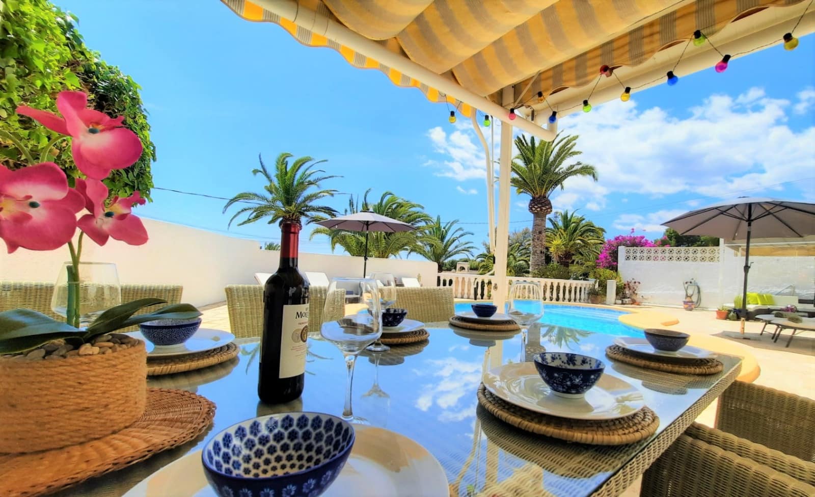 3 soveværelse Villa til salg i Moraira med swimmingpool garage - € 895.000 (Ref: 10163197)