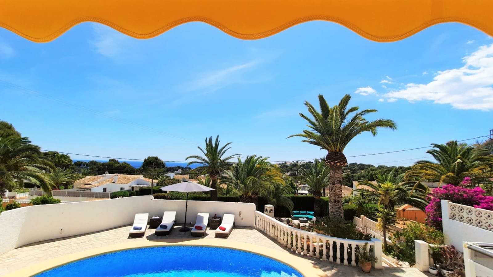3 soveværelse Villa til salg i Moraira med swimmingpool garage - € 895.000 (Ref: 10163197)