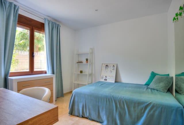 3 soverom Leilighet til salgs i Benissa med svømmebasseng garasje - € 445 000 (Ref: 10163580)