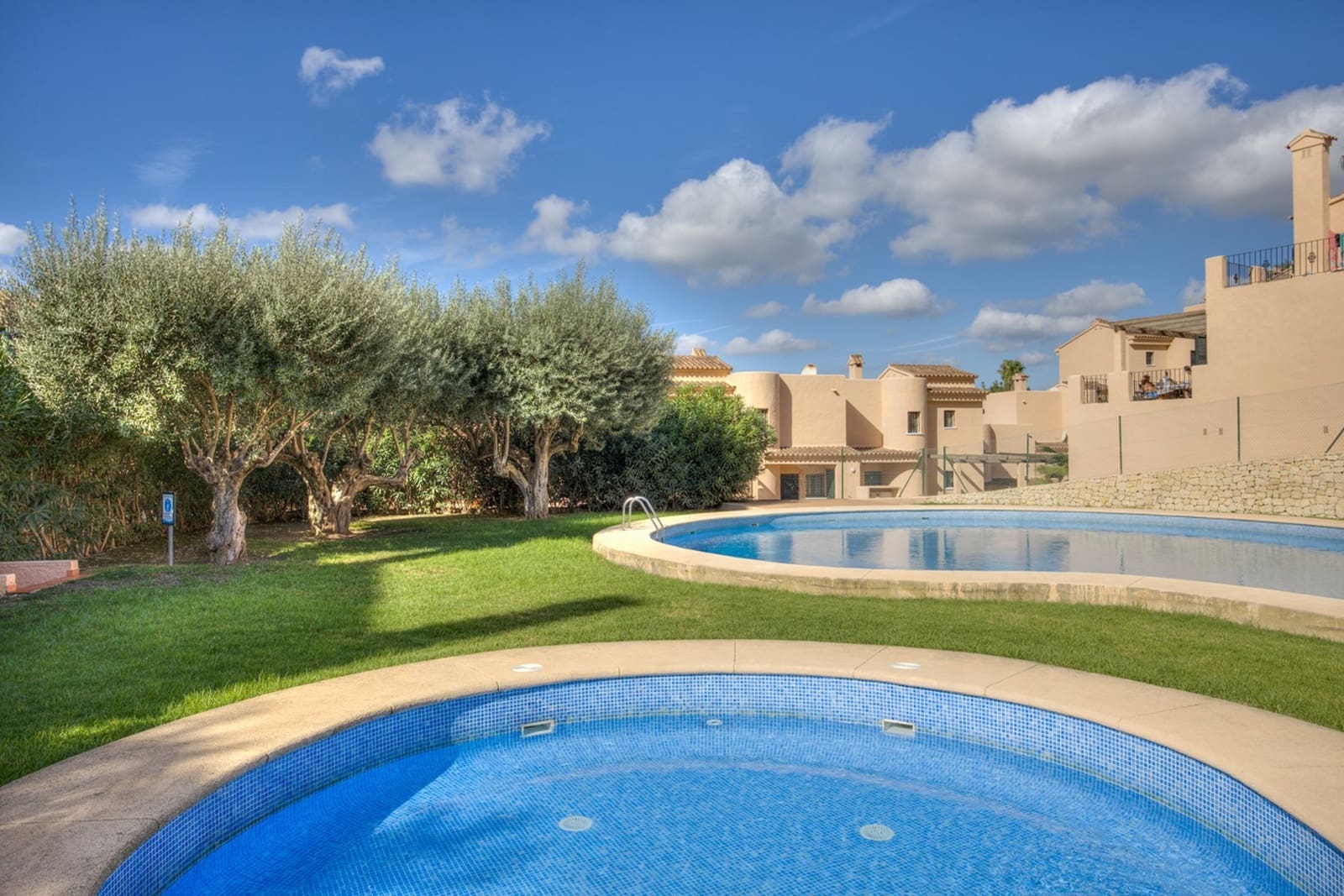 3 bedroom Villa for sale in Moraira with pool garage - € 365,000 (Ref: 10163581)