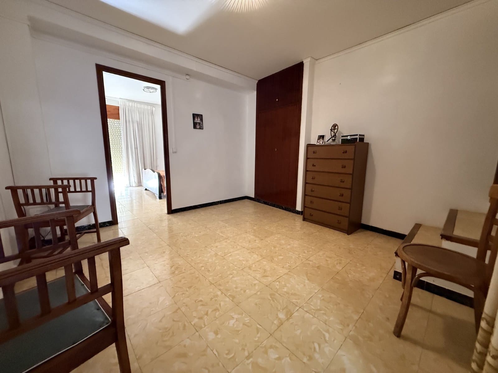 4 bedroom Townhouse for sale in Orba - € 130,000 (Ref: 10163582)