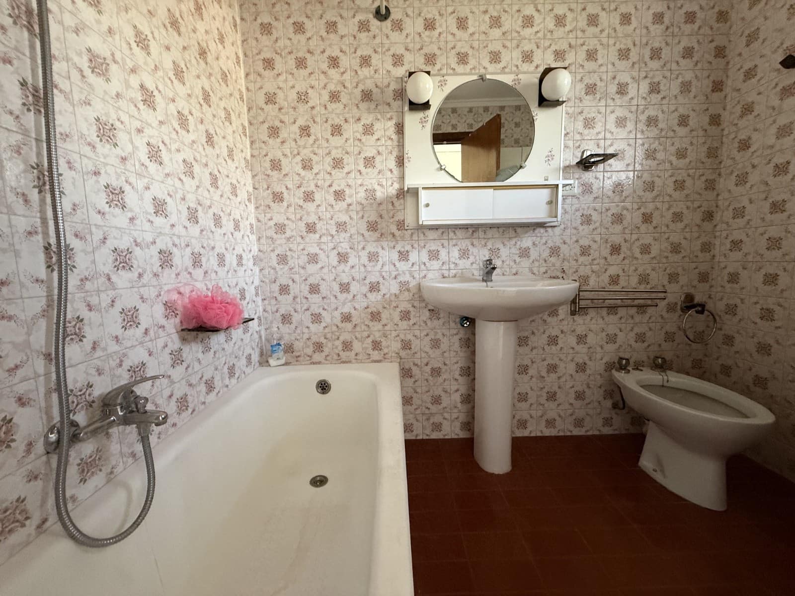 4 bedroom Townhouse for sale in Orba - € 130,000 (Ref: 10163582)