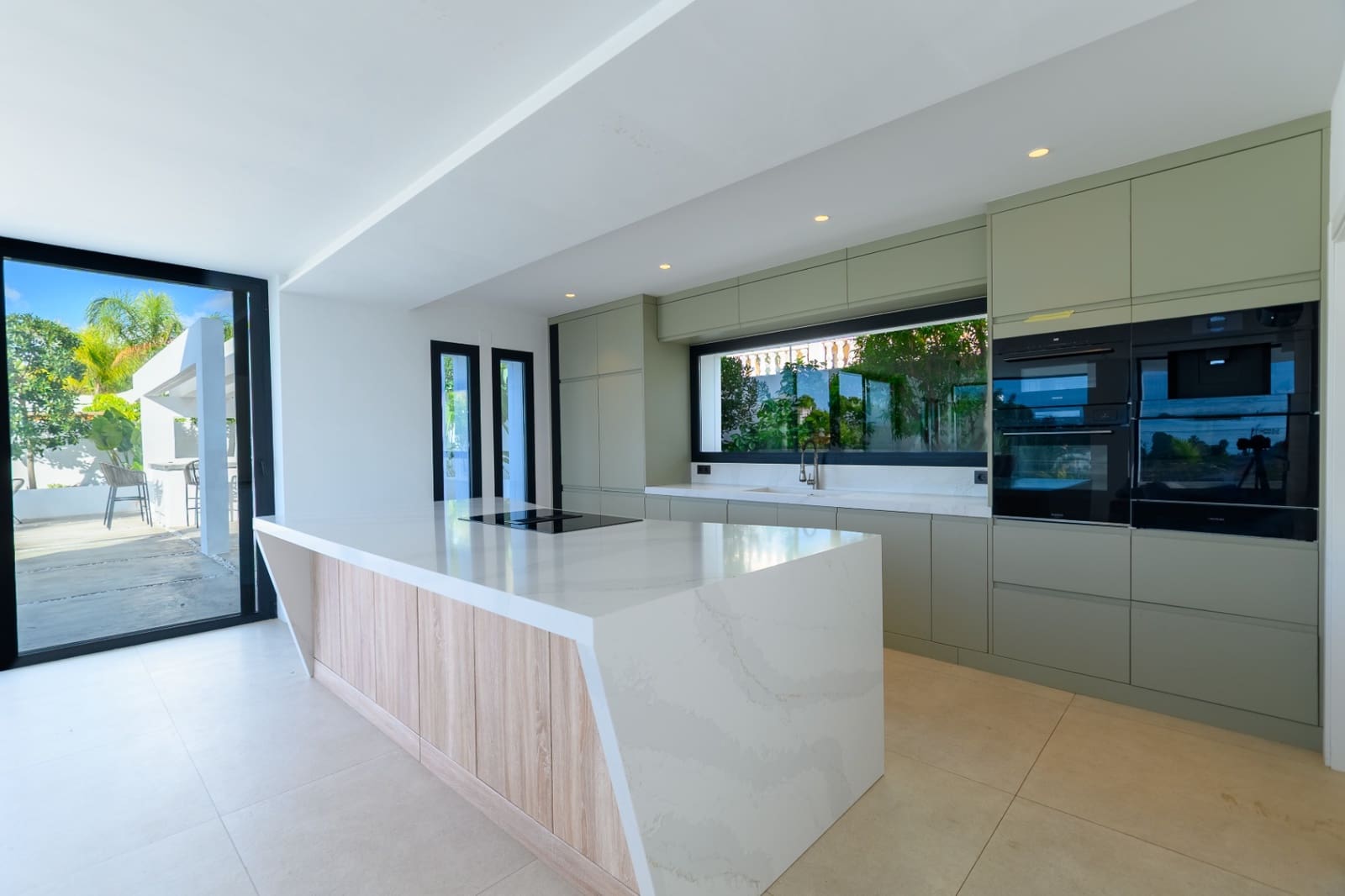 5 soverom Villa til salgs i Moraira med svømmebasseng garasje - € 1 695 000 (Ref: 10179557)