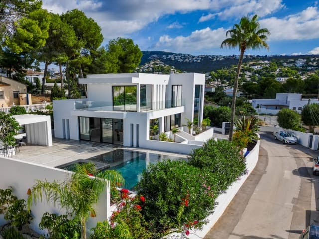 5 soverom Villa til salgs i Moraira, Teulada-Moraira med svømmebasseng garasje - € 1 695 000 (Ref: 10179557)