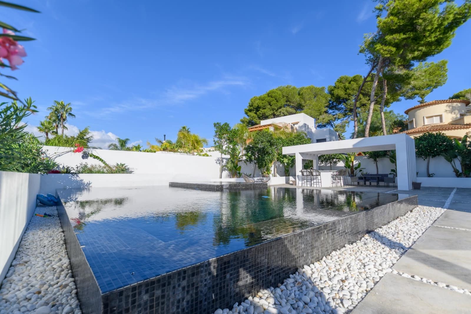 5 soverom Villa til salgs i Moraira med svømmebasseng garasje - € 1 695 000 (Ref: 10179557)