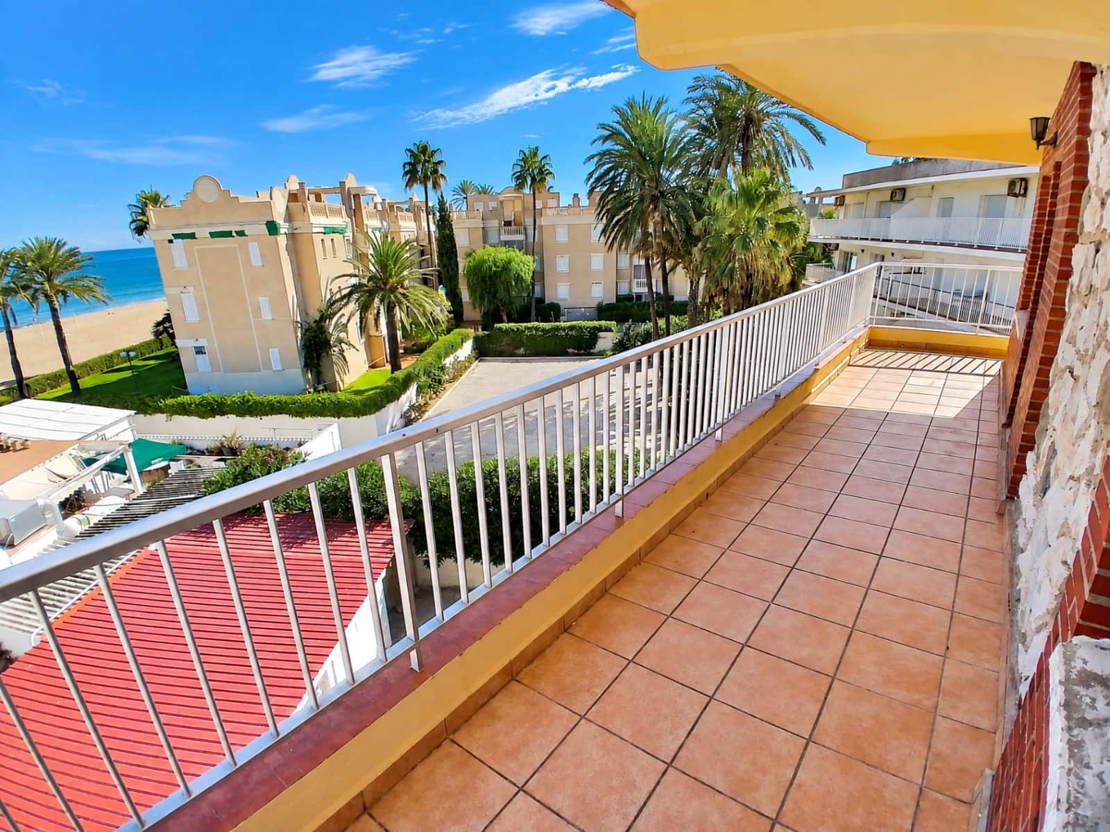 Apartamento de 2 habitaciones en Dénia en venta con garaje - 189.500 € (Ref: 10179558)